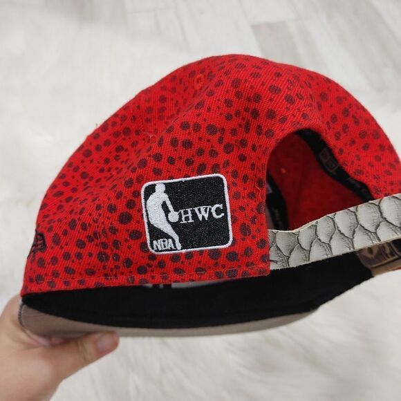 HARDWOOD CLASSICS OKC RED WITH SNAKE SKIN NEW ERA FITS HAT - Picture 7 of 8